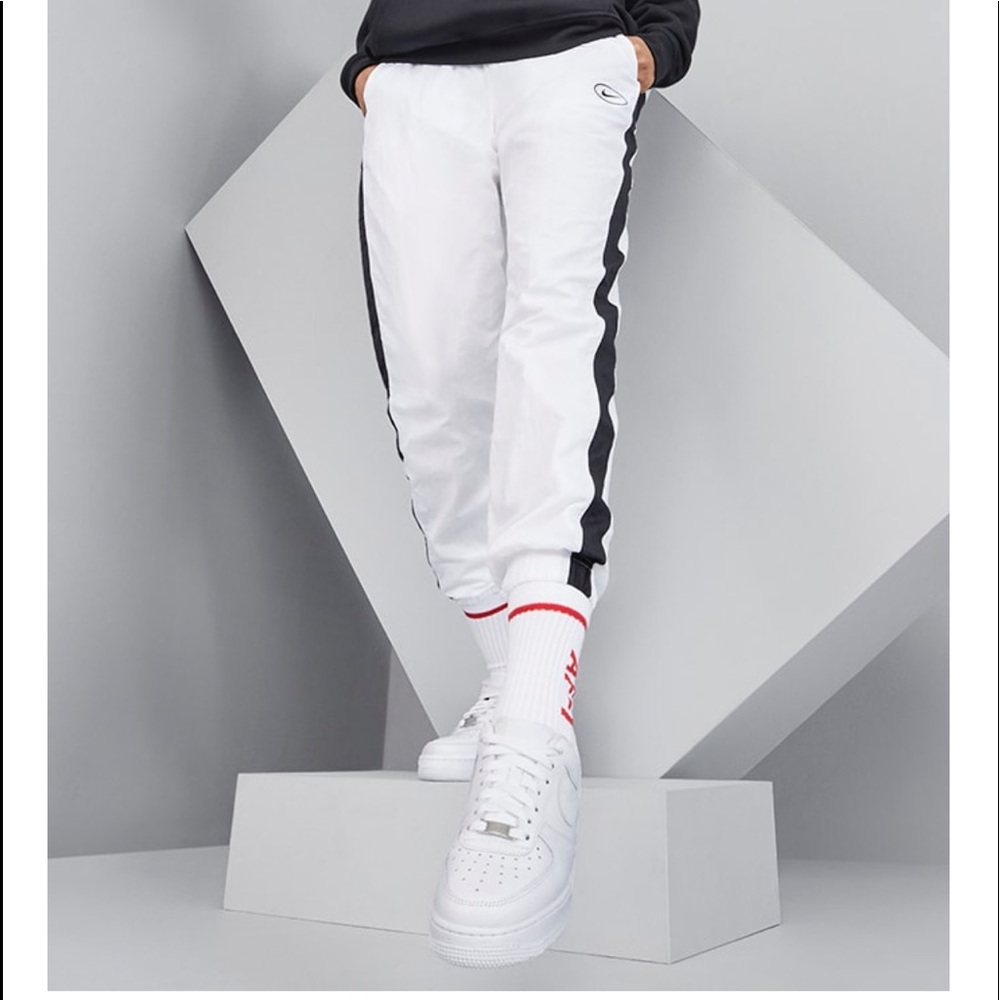 WMNS Air Force 1 ‘07